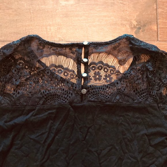 S black lace Soya Concepts top - Picture 2 of 2